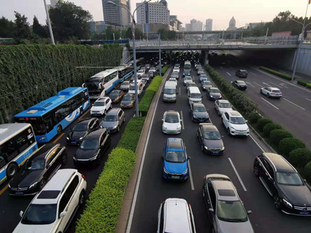 “3＋2”氫燃料電池汽車(chē)示范城市群格局形成 氫燃料電池汽車(chē)產(chǎn)業(yè)再次站上風(fēng)口(圖1)